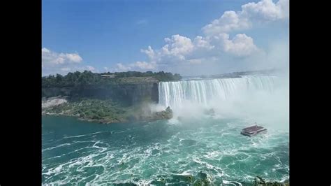 A Magical Escape: Experiencing the Enchanting Display at Niagara Falls